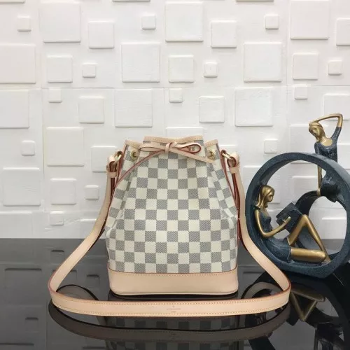 LV Bags 19B570334 0120