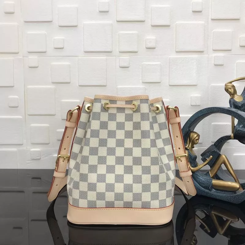 CHEAP LV Bags 19B570334 0120