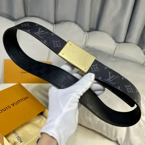 LV Belts 2110XA0122 0205